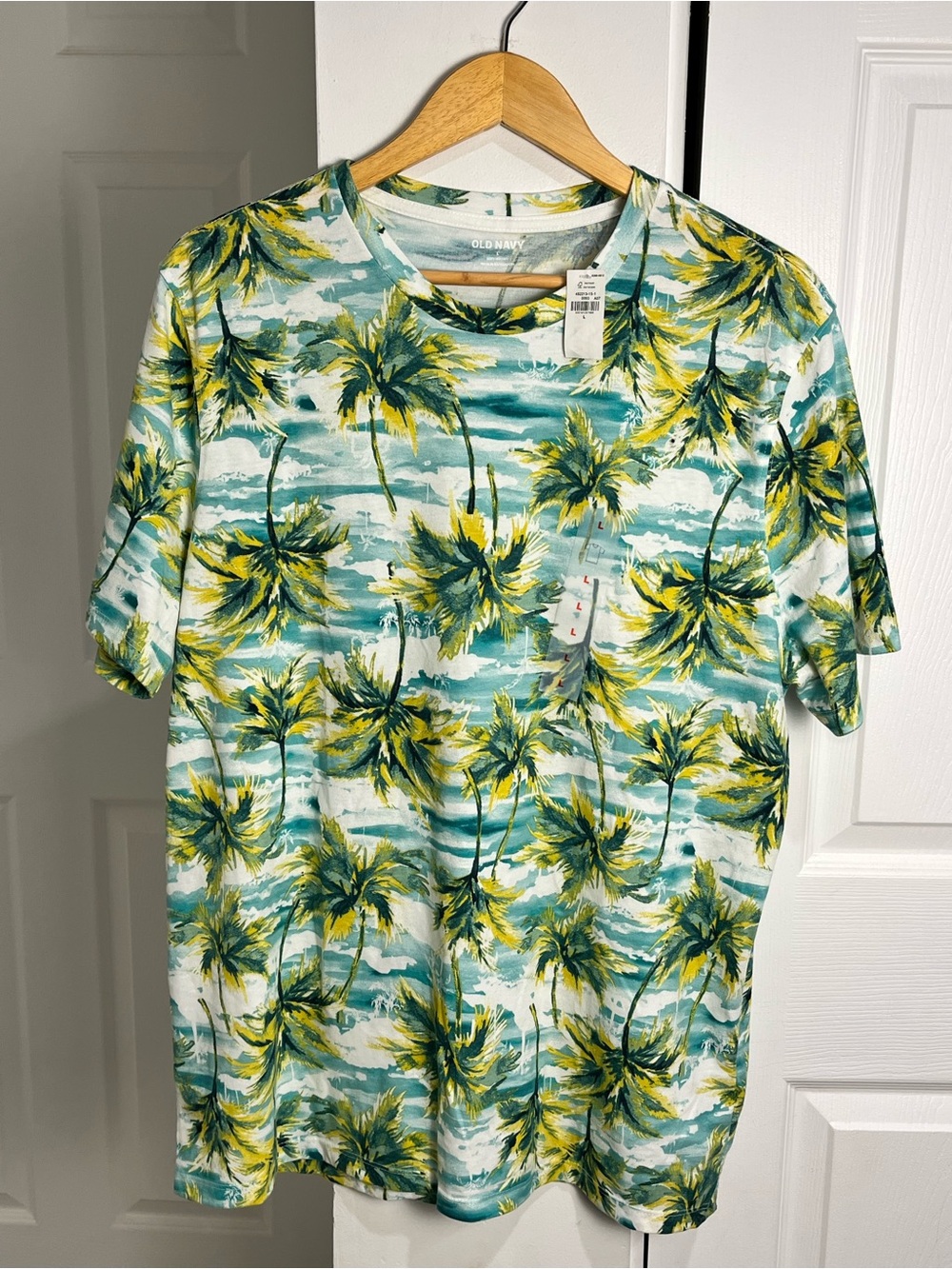 Old Navy Men's Palm Tree Crew Neck Short Sleeve Tropical T-Shirt Beach NWT Large
